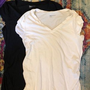 Lot of two GAP Maternity T Shirts white and black